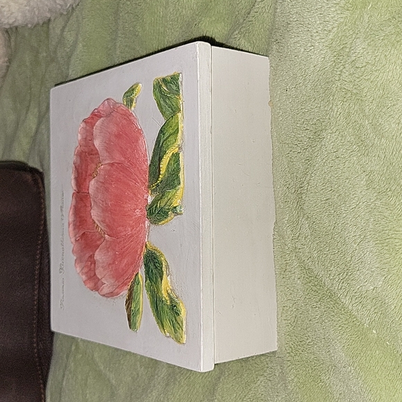 Paeania Biznathian Marion - Picture 1 of 8